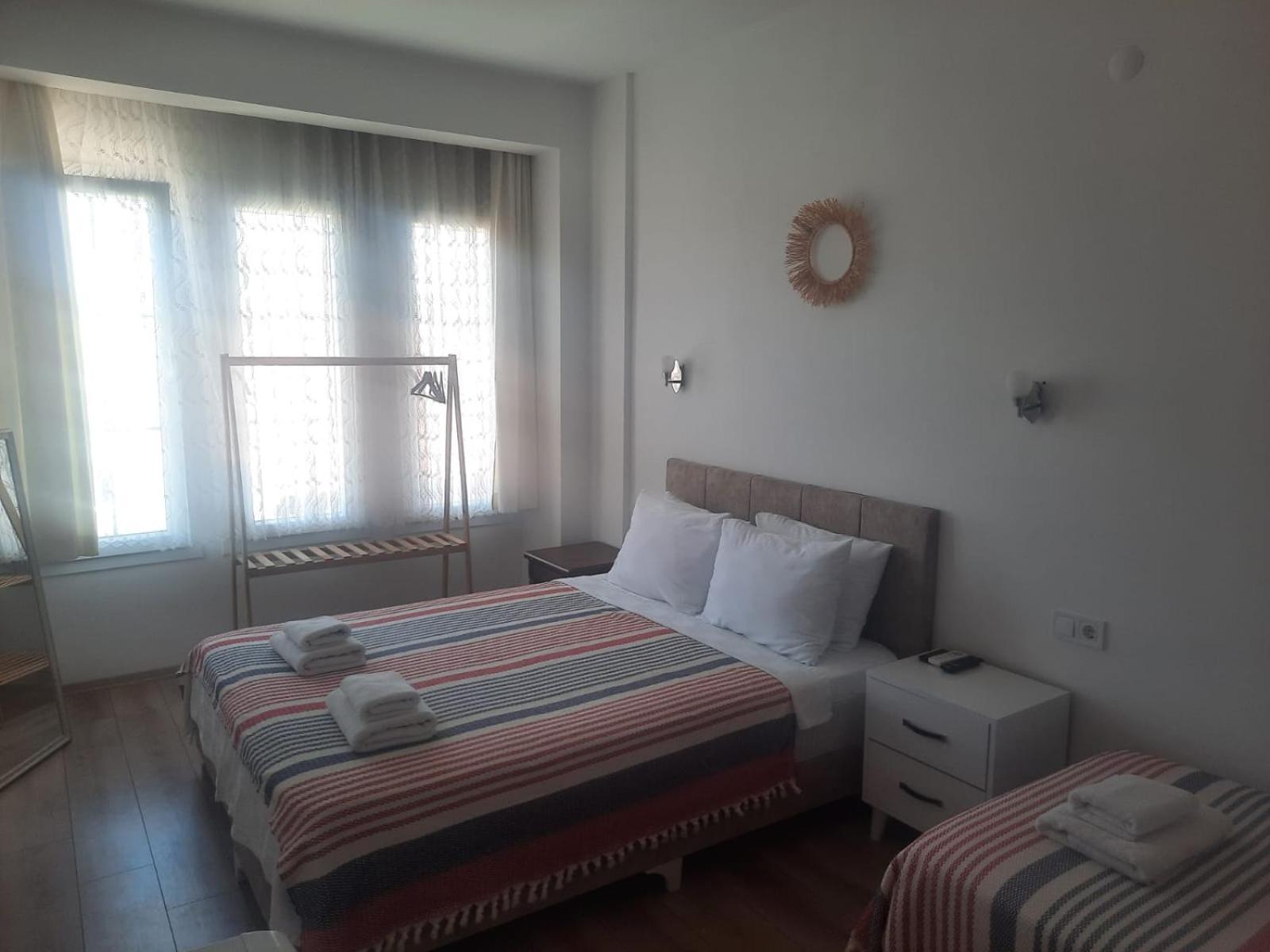 Adil Pansiyon Çeşme Buitenkant foto